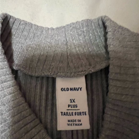 OLD NAVY mock neck short sleeve one piece - Picture 2 of 3